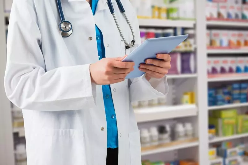 PRESCRIÇÃO DE REMÉDIOS POR FARMACÊUTICOS É BARRADA NA JUSTIÇA