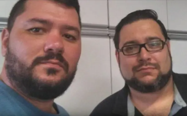 IRMÃOS PASSAM 10 ANOS JUNTOS NO MESMO TRABALHO SEM SABEREM QUE SÃO DO MESMO SANGUE