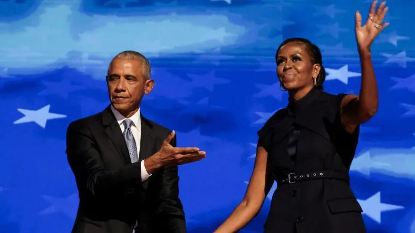 MULHER ADULTA TOMANDO SUAS PRÓPRIAS DECISÕES, MICHELLE OBAMA QUEBRA SILÊNCIO SOBRE RUMORES DE DIVÓRCIO