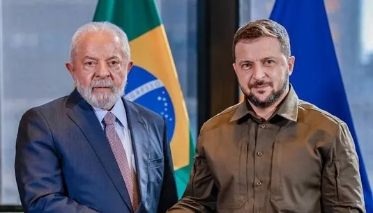 EM MAIS UMA TENTATIVA FRUSTADA DE DIÁLOGO PRESIDENTE UCRANIANO RECUSA CONVERSA COM LULA