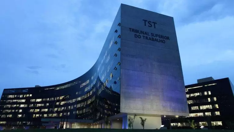 STF MANTÉM ALTA DE RECLAMAÇÕES CONTRA JUSTIÇA TRABALHISTA MESMO COM ACORDO
