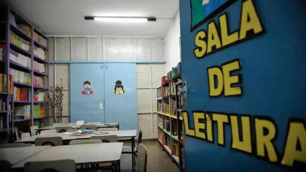 ESTUDANTES DE BAXA RENDA TÊM PIOR DESEMPENHO EM LEITURA NO BRASIL