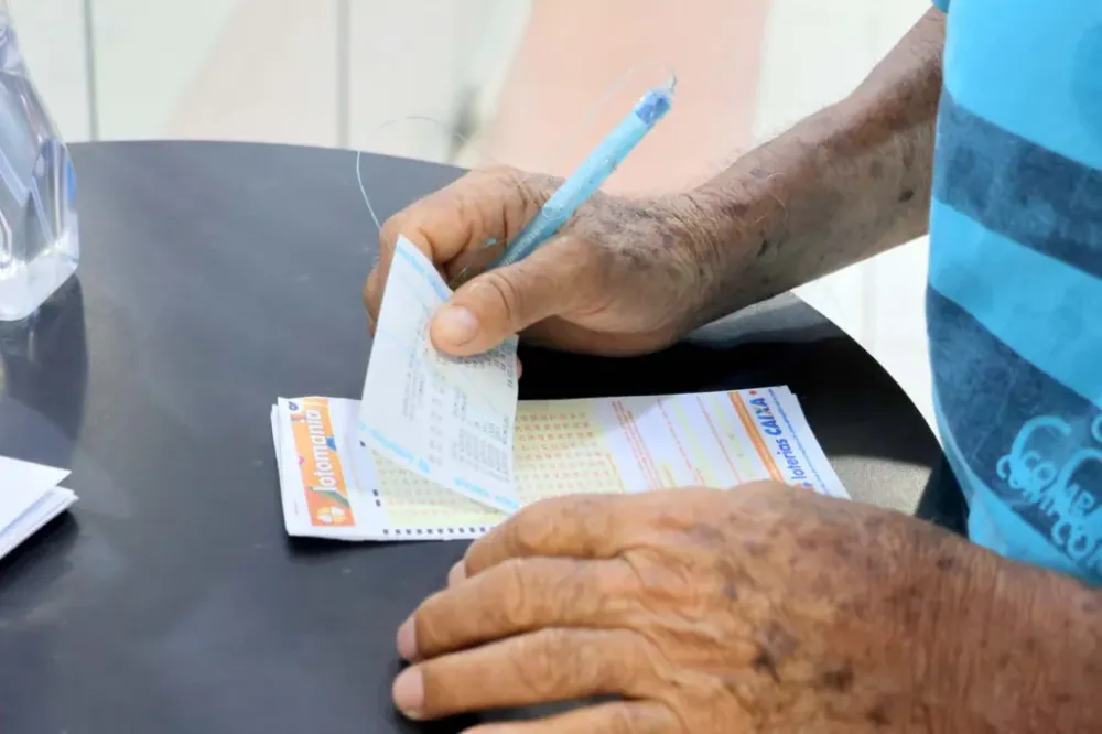 MEGA SENA CONCURSO 2866 DESTA QUINTA FEIRA (22-05) PRÊMIA ÚNICO GANHADOR COM R$ 2,7 MILHÕES