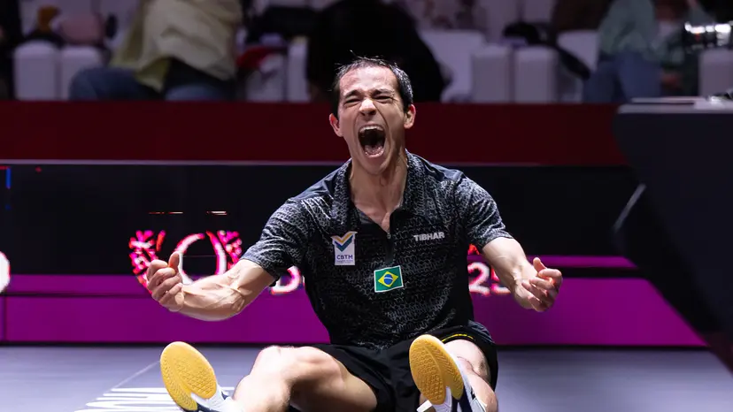 HUGO CALDERANO CONQUISTA PRATA INÉDITA E FAZ HISTÓRIA NO MUNDIAL DE TÊNIS DE MESA