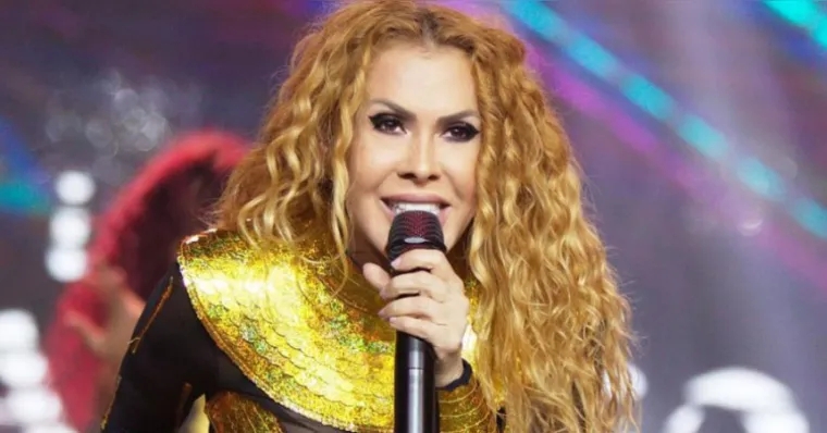 JOELMA DIZ QUE NÃO BEIJA NA BOCA HÁ 7 ANOS “ NUNCA FUI TÃO FELIZ”
