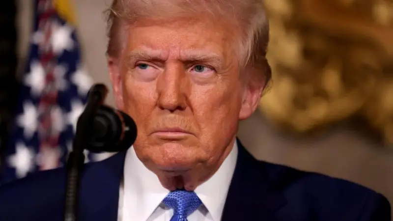TRUMP PROPÕE TAXA DE US$ 1 MIL PARA ACELERAR VISTOS DE TURISTAS