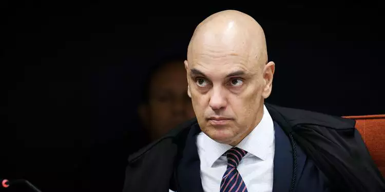 AGORA NA ITÁLIA EX-ASSESSOR DE ALEXANDRE DE MORAES AMEAÇA FAZER REVELAÇÕES CONTRA O MINISTRO