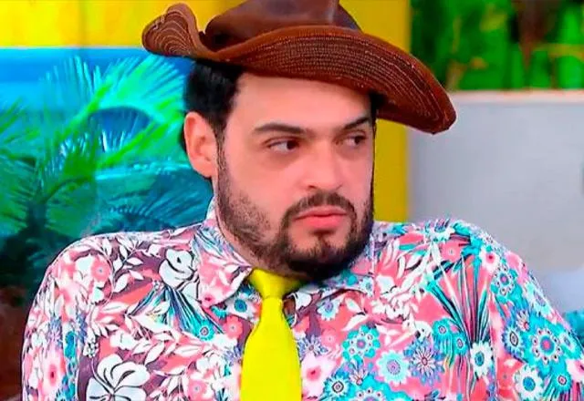 EX-A PRAÇA É NOSSA DESABAFA SOBRE LUTA CONTRA DEPRESSÃO E ALCOOLISMO “ 3 LITROS DE VINHO POR DIA”