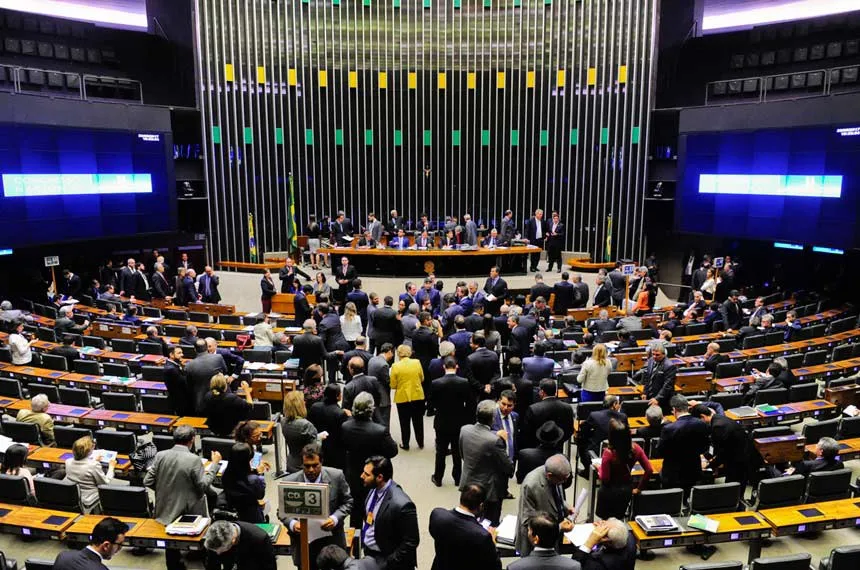 SENADO E CÂMARA TERÃO R$ 50,5 BILHÕES EM EMENDAS ORÇAMENTÁRIA DURANTE 2025