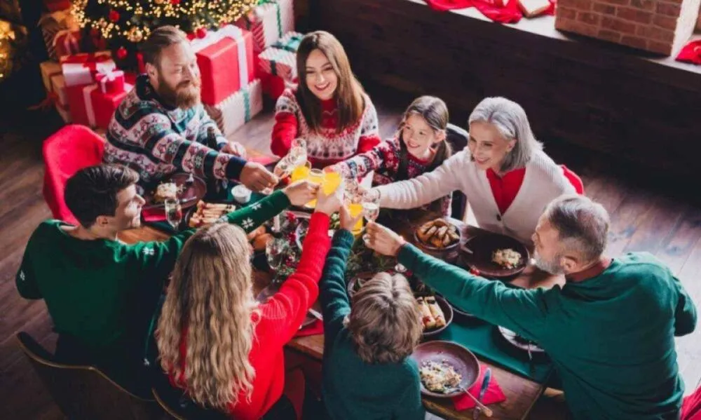 LOOKS PARA FIM DE ANO, SAIBA O QUE APOSTAR EM CADA OCASIÃO