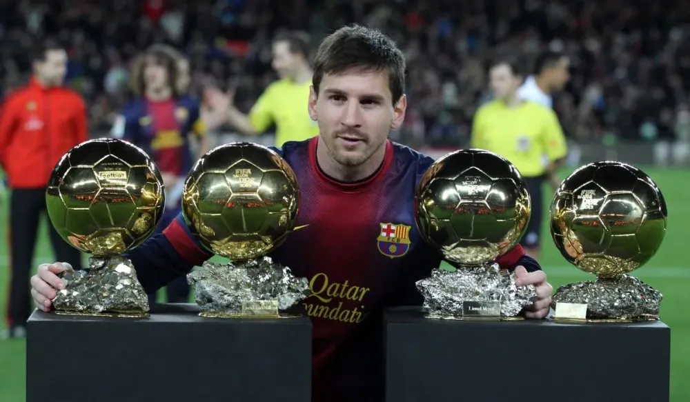 LIONEL MESSI ATINGE 900 GOLS NA CARREIRA E ALCANÇA MARCA ANTES DE CRISTIANO RONALDO