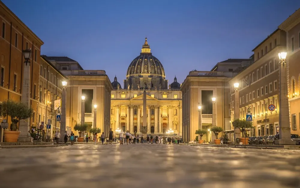 HOMENS GAYS PODEM SER PADRES DESDE QUE NÃO TRANSEM DIZ VATICANO