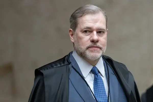 JUÍZES GANHAM R$ 1 MILHÃO COM VOLTA DE BENEFÍCIO EXTINTO HÁ 19 ANOS